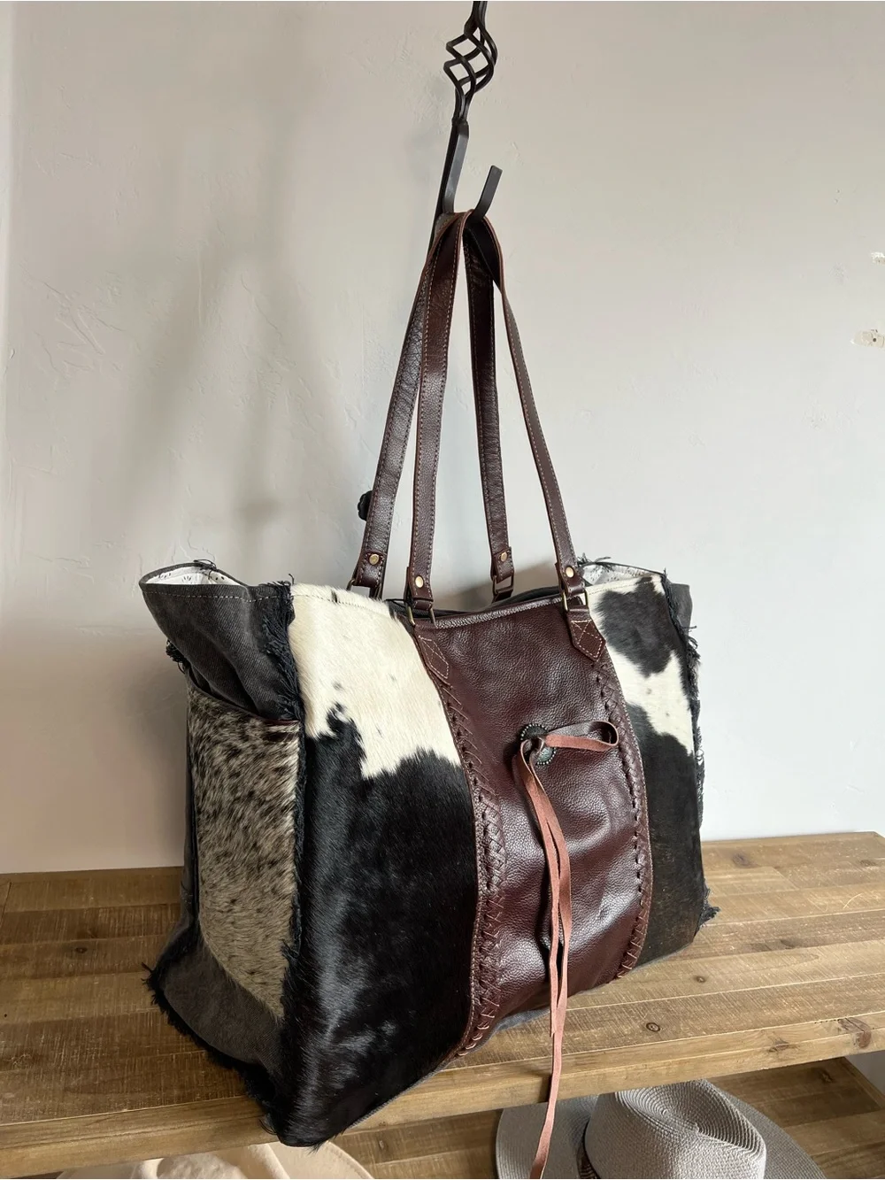 Myra Bag Cowhide Weekender Tote Overnight Leather Western Boho Shoulder Carry-on - Picture 8 of 13